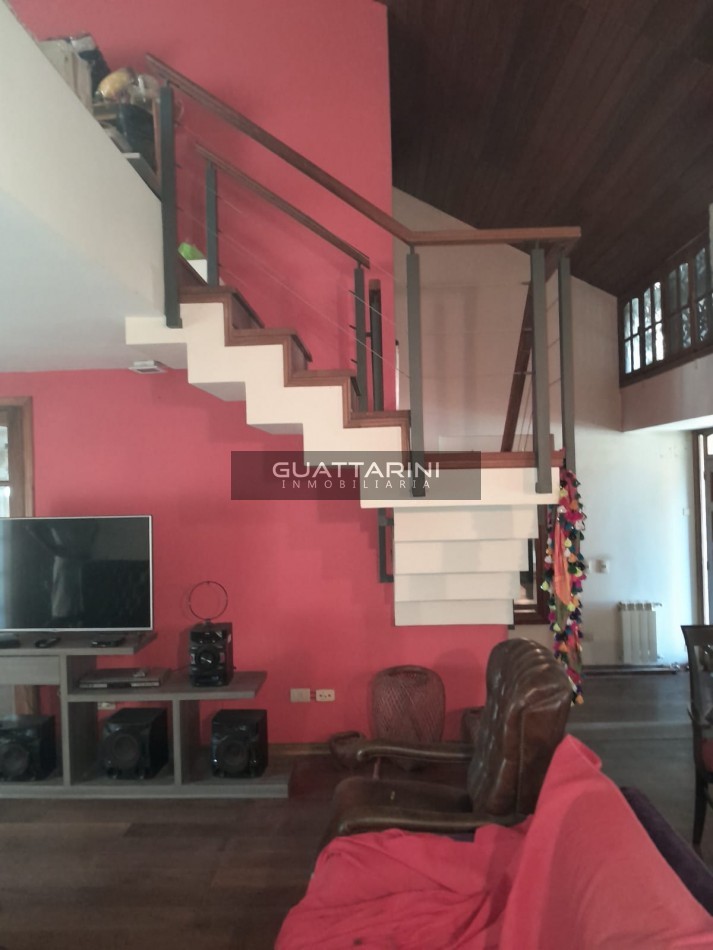 Casa B° Cerro de las Rosas (APTO HOUSING)