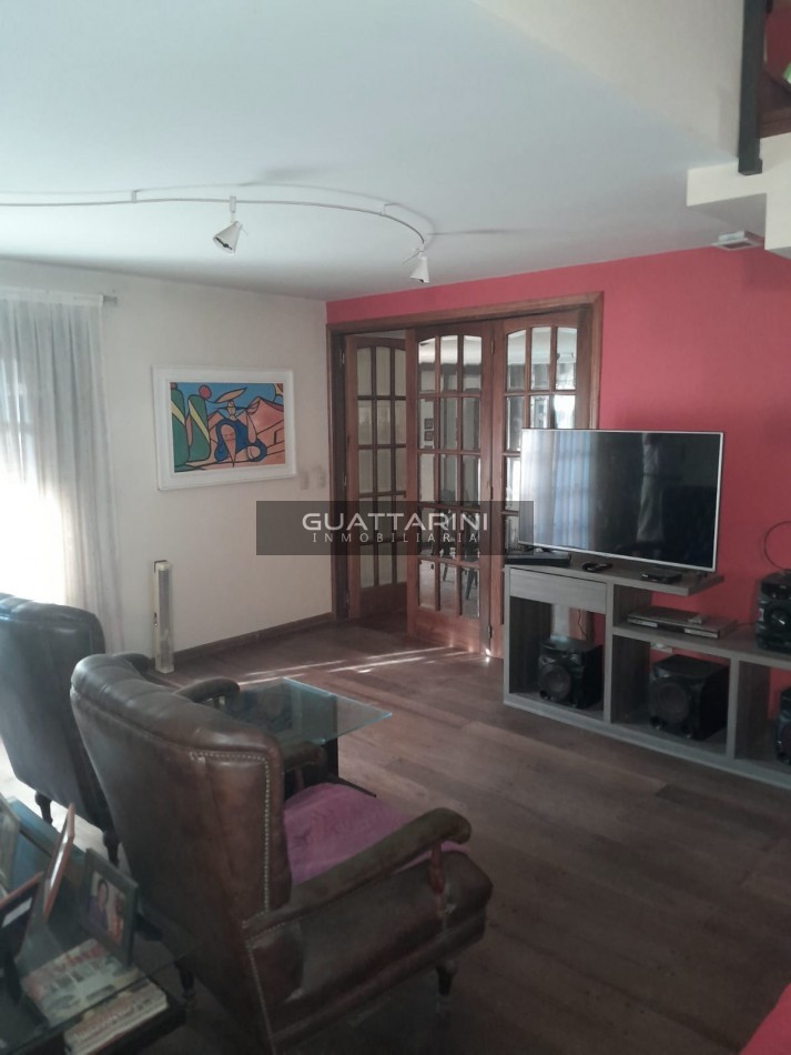 Casa B° Cerro de las Rosas (APTO HOUSING)