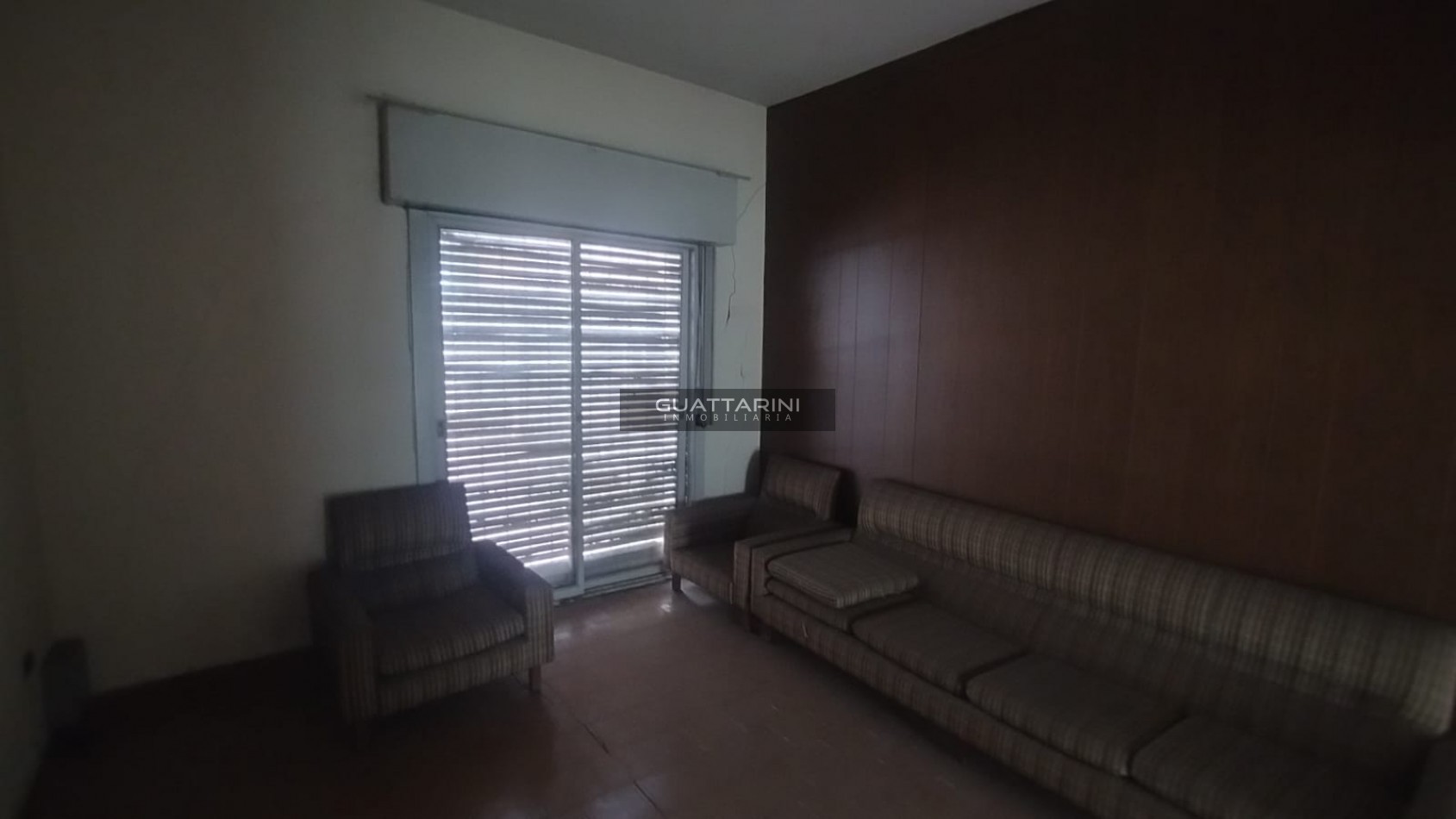 Local + casa (Reciclar)