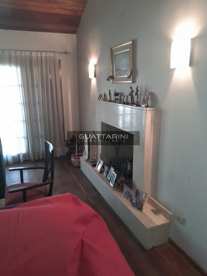 Casa B° Cerro de las Rosas (APTO HOUSING)