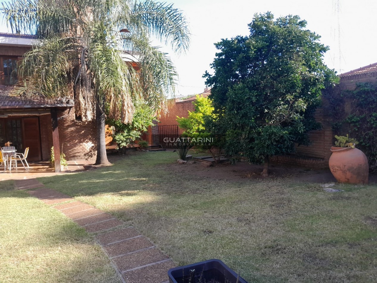 Casa B° Cerro de las Rosas (APTO HOUSING)