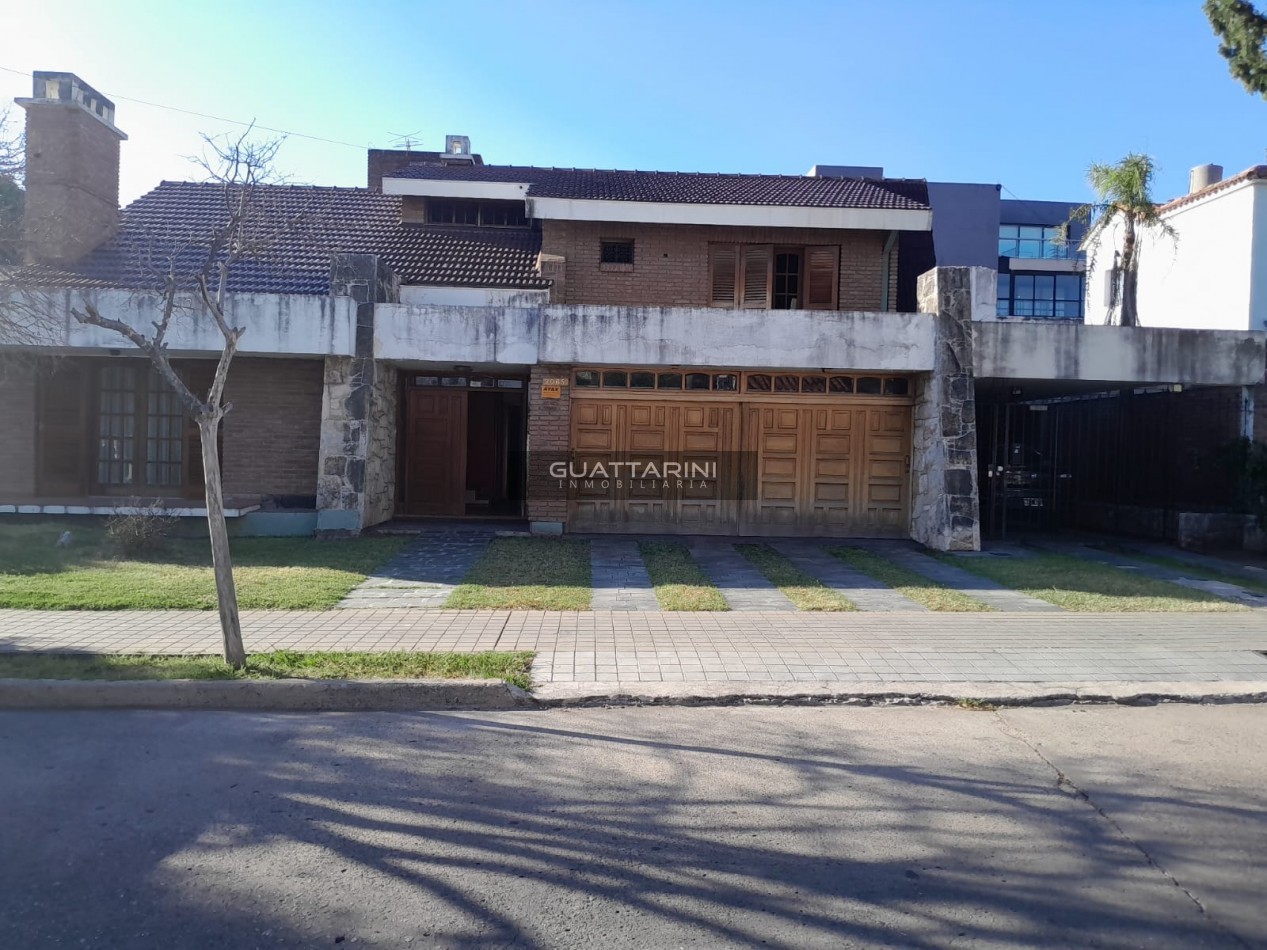 Casa B° Cerro de las Rosas (APTO HOUSING)