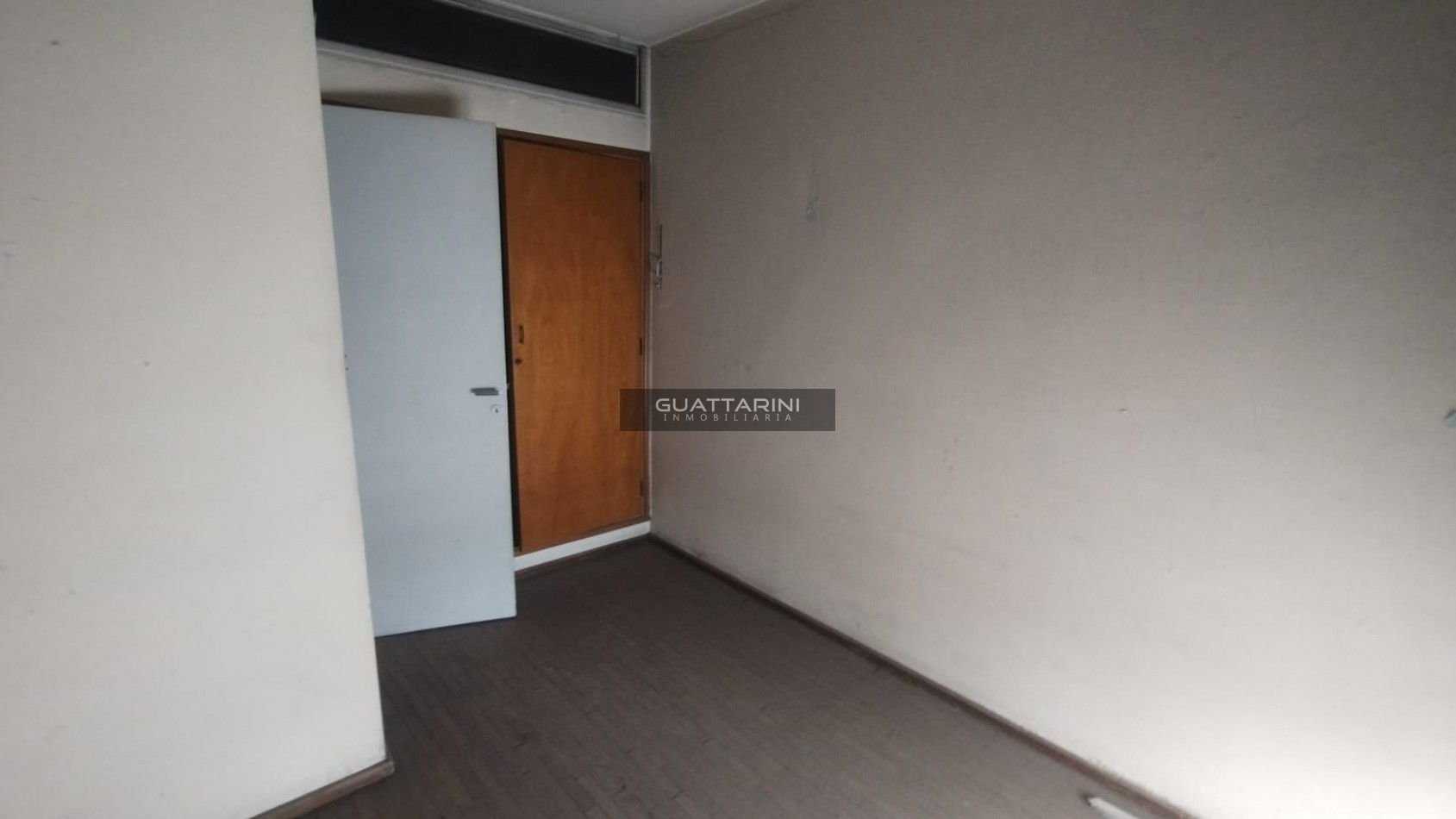 Local + casa (Reciclar)